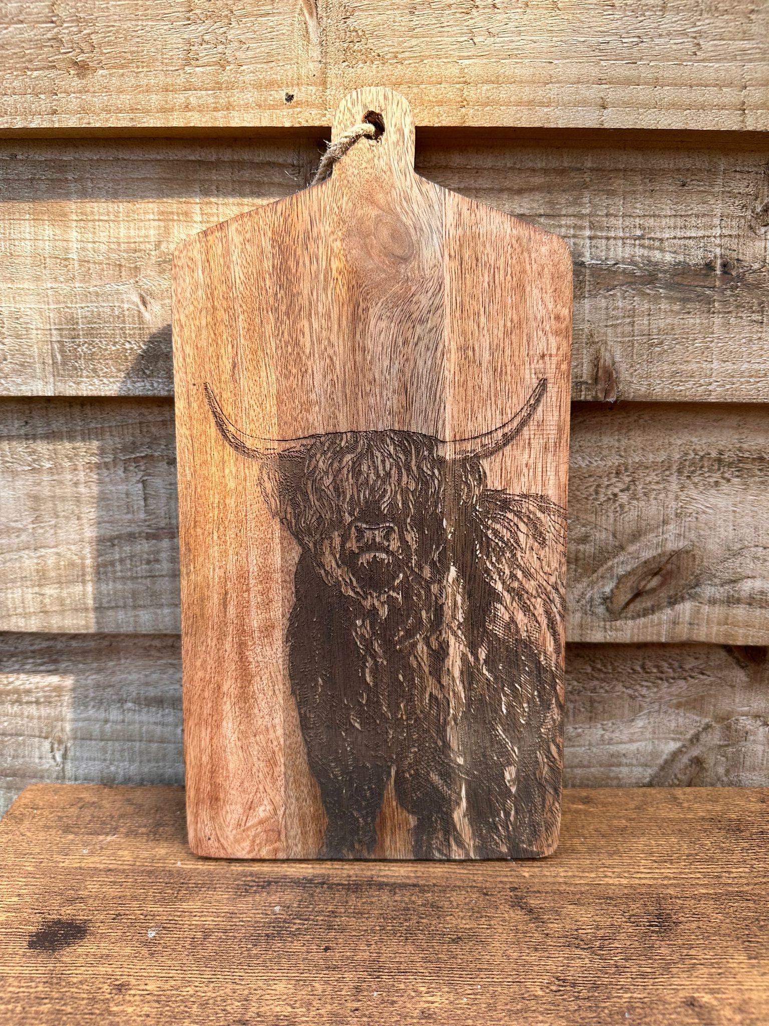 Wooden Highland Cow Chopping Board – 30cm